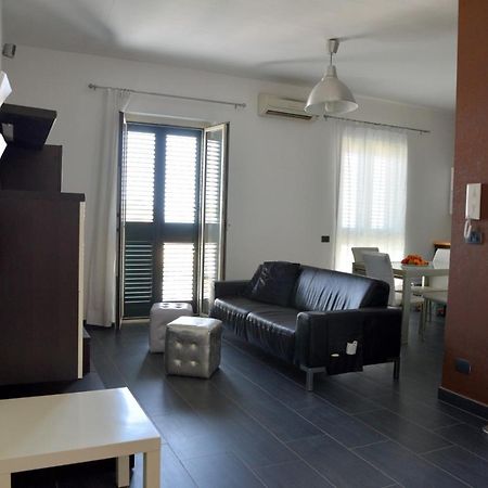 Perla Marina Apartment Porto Empedocle Ngoại thất bức ảnh
