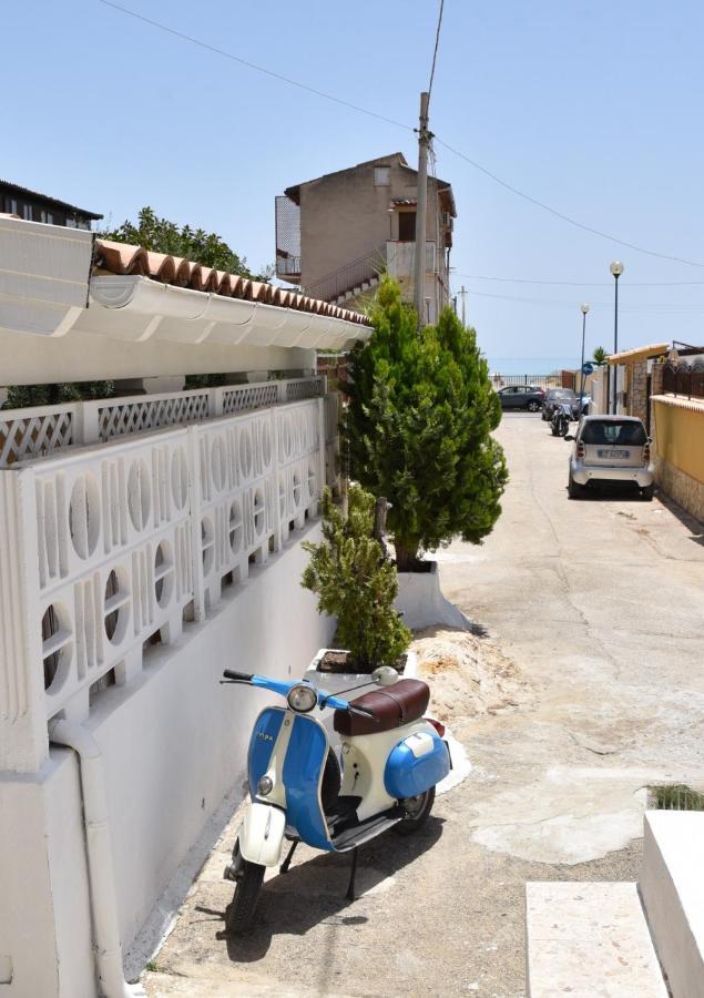 Perla Marina Apartment Porto Empedocle Ngoại thất bức ảnh