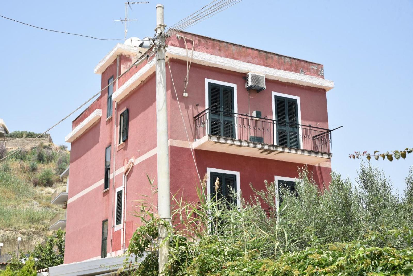 Perla Marina Apartment Porto Empedocle Ngoại thất bức ảnh